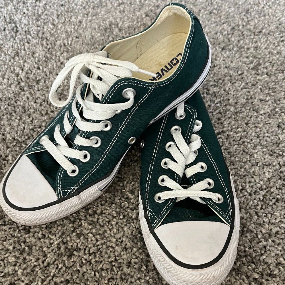 Converse Chuck Taylor Low Tops